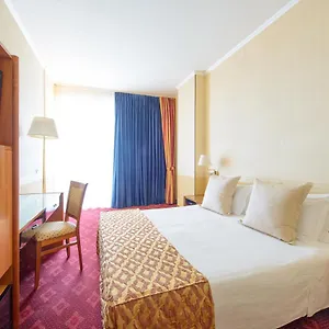 https://clarion-hotel-admiral-palace.riccione-hotels.org